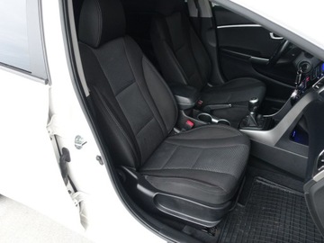 Hyundai i30 2013 Hyundai i30 1.4, zdjęcie 17