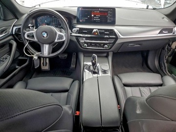 BMW Seria 5 G30-G31 2022 BMW Seria 5 530i 2022 2.0L 2.0 Benzyna 248KM, zdjęcie 3