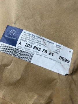 LIŠTA MERCEDES W203 A2038857621