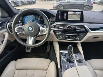 BMW Seria 5 G30-G31 Limuzyna 540i 340KM 2017 BMW 540 BMW 540i xDrive, Salon PL, Bogate wyposaże, zdjęcie 27