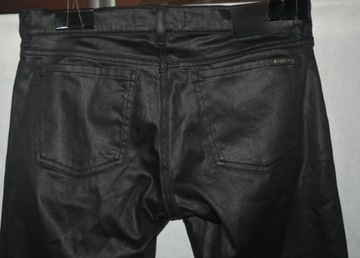 3* Woskowane spodnie Hugo Boss 26/34