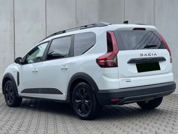Dacia Jogger Hybrid 140 140KM 2025 Od ręki - Extreme 7-miejsc 1.6 Full Hybrid 140KM / Pakiet Drive, zdjęcie 2