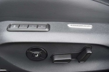 Volkswagen Passat B9 2024 Volkswagen Passat SalonPL 265KM 4x4 DSG R-line DCC Pakiety PANORAMA Kam.36, zdjęcie 35