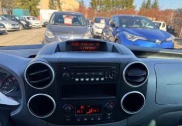 Citroen Berlingo II Combi 1.6 VTI 120KM 2010 Citroen Berlingo Citroen Berlingo 1.6 Benzyna 120KM, zdjęcie 15