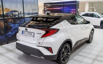 Toyota C-HR I Crossover Facelifting 2.0 Hybrid Dynamic Force 184KM 2023 Toyota C-HR 2.0 Hybrid GR Sport 2.0 Hybryda 184KM, zdjęcie 2