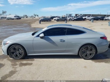 Mercedes CLE 2024 Mercedes-Benz CLE 300 4Matic 2024 2.0 Benzyna 255KM, zdjęcie 2