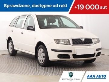 Skoda Fabia I Hatchback 1.2 i 54KM 2006 Skoda Fabia 1.2, Salon Polska