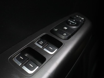 Kia Sportage IV SUV Facelifting 1.6 GDI 132KM 2019 Kia Sportage 1.6 GDI, Salon Polska, 1. Właściciel, zdjęcie 17