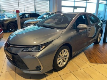 Toyota Corolla XII Sedan Facelifting 1.5 VVT-i 125KM 2024 Toyota Corolla 1.5 Comfort MS Seria E21 (2019-) To
