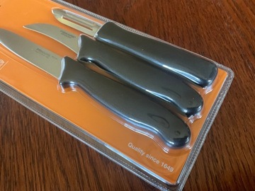 NÓŻ FISKARS OBIERAK SKROBAK obieraczka KUCHENNY DO JARZYN WARZYW zestaw 3 x