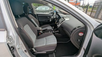 Kia Ceed I Hatchback 5d Facelifting 1.6 CRDi WGT 90KM 2010 Kia Cee&#039;d 1.6D OPŁACONY Bezwypadkowy Klimatronik, zdjęcie 16