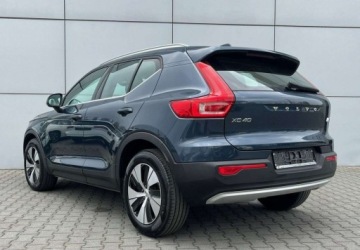 Volvo XC40 Crossover Plug-In 1.5 T5 Plug-in Hybrid 262KM 2021 Volvo XC 40 Plug-In T5 Navi Virtual Parktronic Tempomat Piekny kolor, zdjęcie 8