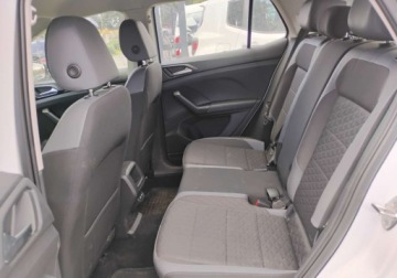 Volkswagen T-Cross SUV 1.0 TSI 110KM 2022 Volkswagen T-Cross I rej 03.2023r, 1.0 TSI. Uszkodzony lewy bok. Poobijany, zdjęcie 10