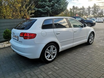 Audi A3 8P Hatchback 3d 2.0 TDI CR 140KM 2009 Audi A3 2.0 TDI 140KM # Klimatr # Ledy # Bi-XENON, zdjęcie 4