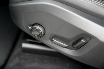 Volvo XC60 II Crossover Plug-In Facelifting 2.0 T8 455KM 2023 Volvo XC 60 INSCRIPTION panorama ful led, zdjęcie 20