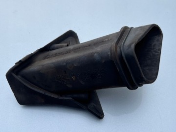 Indian FTR 1200 2019r воздухозаборник туннель резина OEM 5454858