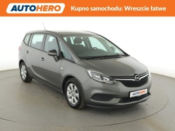 Opel Zafira C Tourer Facelifting 1.4 Turbo 140KM 2017 Opel Zafira klima auto grzane fotele i kierownica, zdjęcie 9