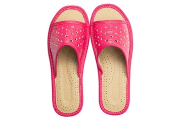 Женские тапочки