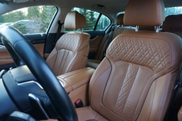 BMW Seria 7 G11-G12 Sedan Facelifting 3.0 730d 286KM 2022 BMW Seria 7 Bezwypadek SalonPL Front PPF Laser Kamery ACC xDrive FV23, zdjęcie 12