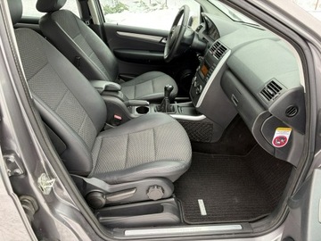Mercedes Klasa A W169 Coupe 1.7 180 116KM 2010 Mercedes A 180 1.7 benzyna Avantgarde Serwis w ASO, zdjęcie 11
