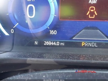 Ford Kuga III 2022 Ford Kuga 2022 r., 2,0L TITANIUM 2.0 Benzyna 250KM, zdjęcie 7