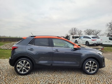 Kia Stonic I Crossover 1.4 DOHC 100KM 2018 KIA STONIC NISKI PRZEBIEG - BOGATA WERSJA !!!, zdjęcie 9
