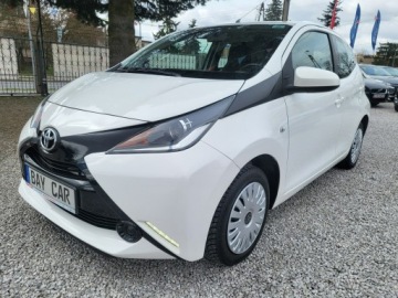 Toyota Aygo II Hatchback 5d 1.0 VVT-i 69KM 2016 Toyota Aygo 1.0 70 KM Org Przebieg Ładny Stan, zdjęcie 3