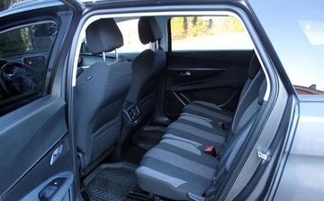 Peugeot 5008 II Crossover 1.6 BlueHDI 120KM 2018 Peugeot 5008 Zarejestrowany Bezwypadkowy 7 osob 1.6 Diesel 120KM, zdjęcie 13