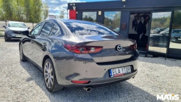 Mazda 3 IV Sedan 2.0 Skyactiv-G 122KM 2019 Mazda 3 2.0BENZ manual Navi kamera head up podgrz kierownica 2.0 Benzyna, zdjęcie 22