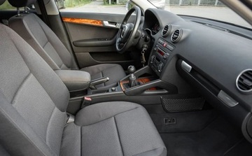Audi A3 8P Hatchback 3d 1.9 TDI 105KM 2005 Audi A3 Sportback 1.9TDI 105KM Climatron Alu Full Serwis Aso NOWY ROZRZAD, zdjęcie 22