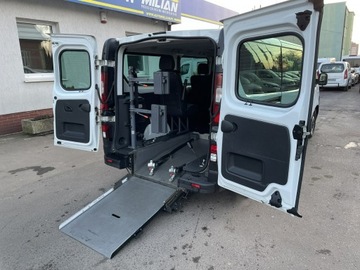Opel Vivaro B Kombi Extra Long H1 2,9t 1.6 BiTurbo 125KM 2018 Opel Vivaro niepełnosprawnych rampa inwalida, zdjęcie 10