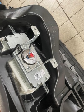DESKA KONZOLA ULOŽENÍ AIRBAG RENAULT TWINGO III ORIGINÁLNÍ JAKO NOVÁ