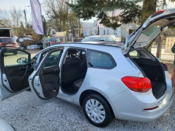Opel Astra J Sports Tourer Facelifting 1.4 Turbo ECOTEC 140KM 2015 Opel Astra 1.4 Turbo Opłaty Zapraszamy !!!, zdjęcie 23