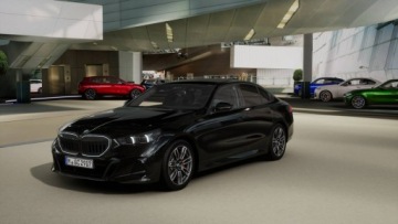 BMW Seria 5 G90-91 Touring 2.0 520d 197KM 2026 BMW 520 xDrive Limuzyna - Dostępne od ręki!, zdjęcie 2