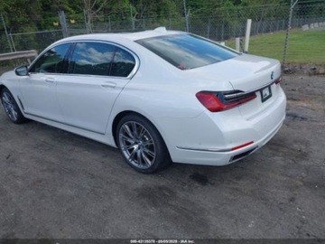 BMW Seria 7 G70 2022 BMW Seria 7 740i 2022 3.0l 3.0 Benzyna 335KM, zdjęcie 3
