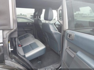 Ford 2024 Ford Bronco Outer Banks 2024 2.3l 2.3 Benzyna 275KM, zdjęcie 12