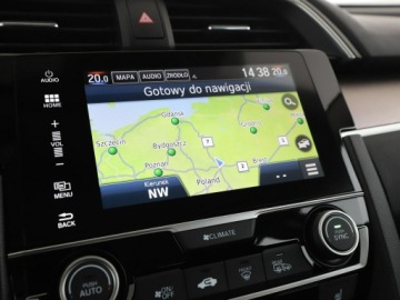 Honda Civic X Sedan 4d 1.6 i-DTEC 120KM 2018 Honda Civic automat klima auto navi grzane fotele, zdjęcie 27