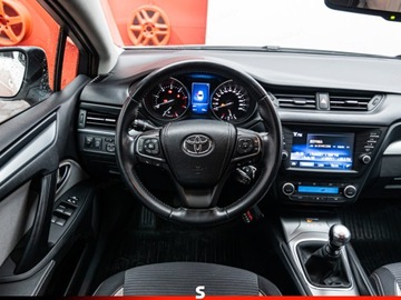 Toyota Avensis III Sedan Facelifting 2015 2.0 D-4D 143KM 2016 TOYOTA Avensis 2.0 D-4D Sedan 143KM 2016, zdjęcie 9