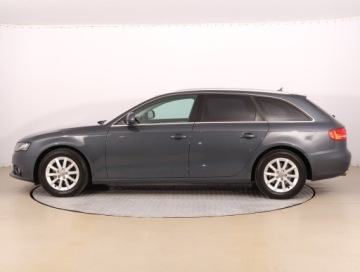 Audi A4 B8 Avant 2.0 TFSI 180KM 2009 Audi A4 2.0 TFSI, Automat, Navi, Klima, zdjęcie 2