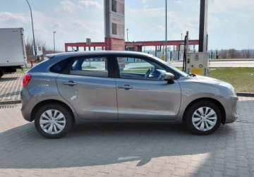 Suzuki Baleno III 1.2 DualJet 90KM 2018 Suzuki Baleno 1.2 Benzyna 90KM, zdjęcie 5