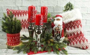 Вифлеемская звезда в белом горшке диаметром 26 см.