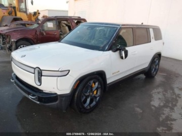  Inny Inny 2023 Rivian R1S Adventure Quad-Motor Large Pack Elektryczny 835KM, zdjęcie 5