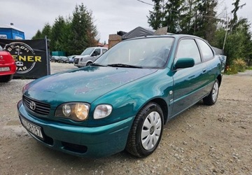 Toyota Corolla VIII Kombi 1.4 VVti 97KM 2001