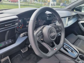 Audi A3 8Y Sportback Facelifting 1.5 35 TFSI 150KM 2025 Audi A3 Sportback Sportback S line 35 TFSI 2024138012 1.5 Benzyna 149KM, zdjęcie 12