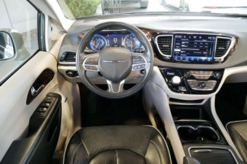 Chrysler Pacifica II 3.6 V6 291KM 2022 Chrysler Pacifica Limited 3.6L V6 291KM Panorama Radar Odkurzacz Cam360 Ma, zdjęcie 12