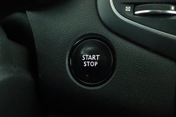 Renault Megane IV GT Grandtour 1.6 TCe 205KM 2017 Renault Megane 1.6 TCe GT, Salon Polska, zdjęcie 16