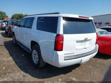 Chevrolet Suburban GMT900 2017 Chevrolet Suburban 2017 Chevrolet Suburban 4WD 5.3 Benzyna 355KM, zdjęcie 5