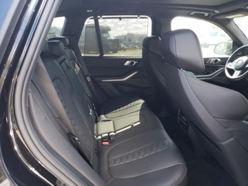 BMW X5 G05 M SUV 4.4 M 600KM 2022 BMW X5 M 2022 4.4l 4.4 Benzyna 600KM, zdjęcie 11