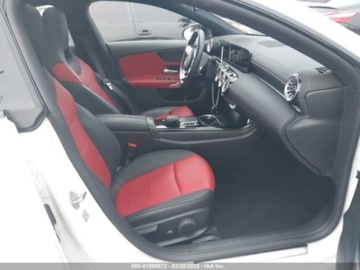 Mercedes CLA C118/X118 2022 Mercedes-Benz CLA 250 2022 2.0l 2.0 Benzyna 221KM, zdjęcie 8