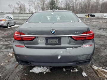 BMW Seria 7 G11-G12 2017 BMW Seria 7 2017 BMW 750 XI 4.4 Benzyna 523KM, zdjęcie 5